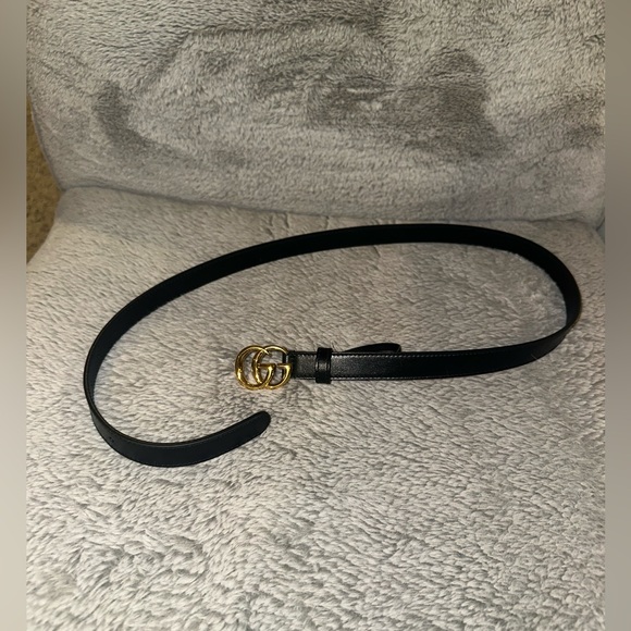 Authentic Gucci Thin Belt - Picture 2 of 5
